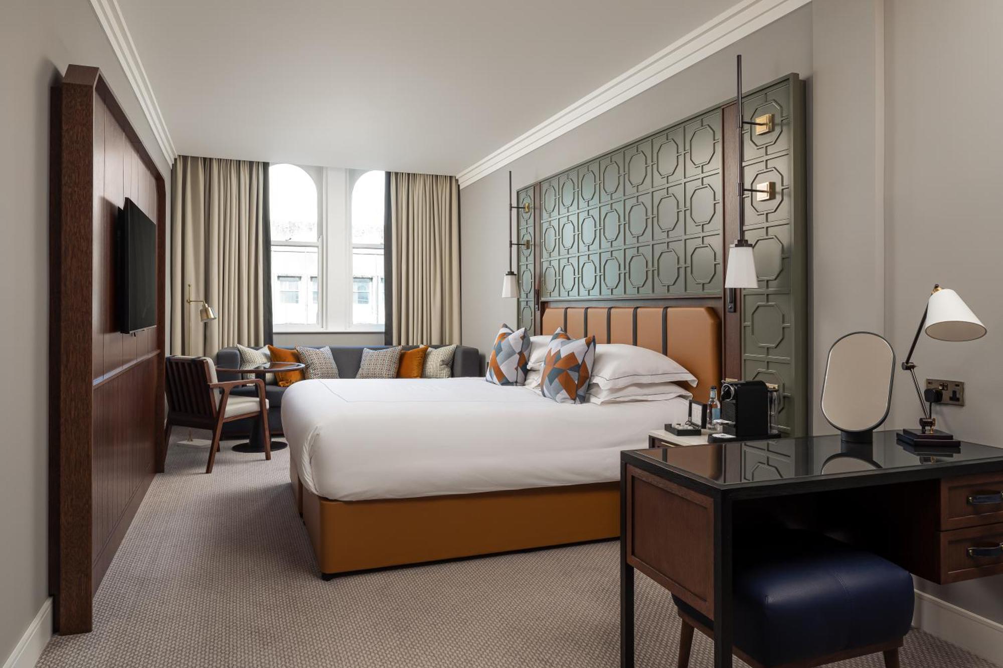 Deluxe Junior Suite