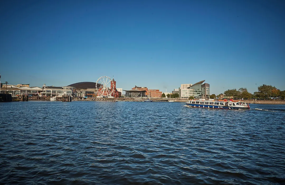 Holiday Inn Express Cardiff Bay By Ihg-1