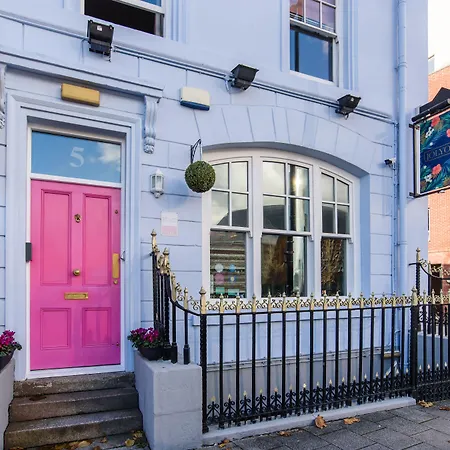Jolyon'S Boutique Hotel-2