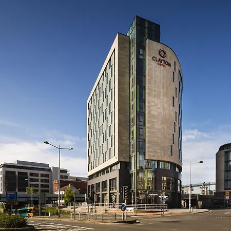 Clayton Hotel Cardiff-3