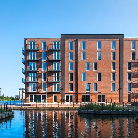 Staybridge Suites - Cardiff By Ihg-2
